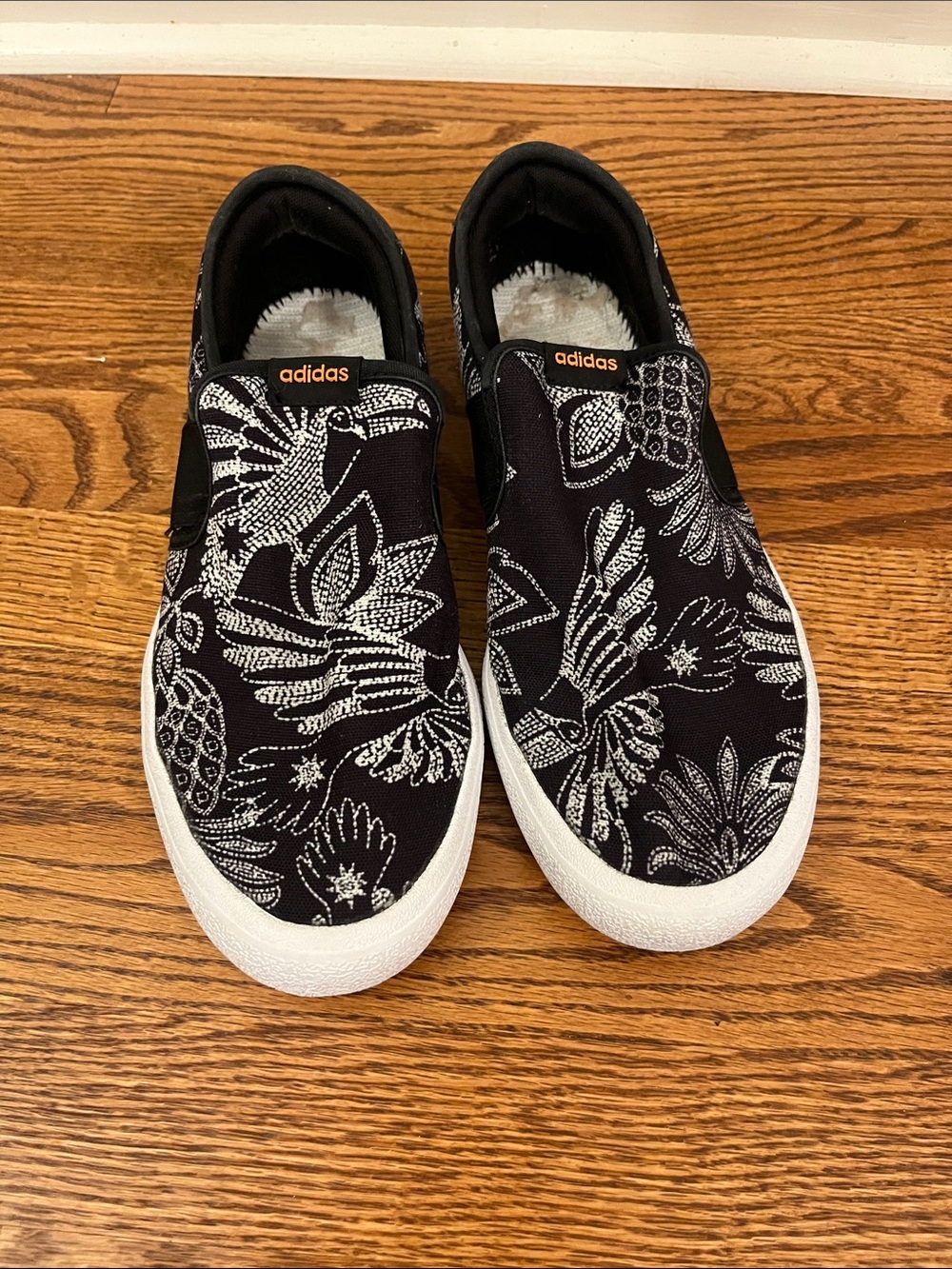 Adidas Vulcraid3r Slip-On shoes mens size 7.5  no insoles